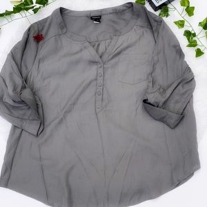 SOlD torrid 3/4 sleeve blouse US 2